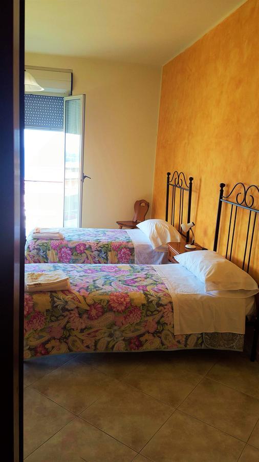 Delle Rose Bed and Breakfast Cefalù Exteriör bild